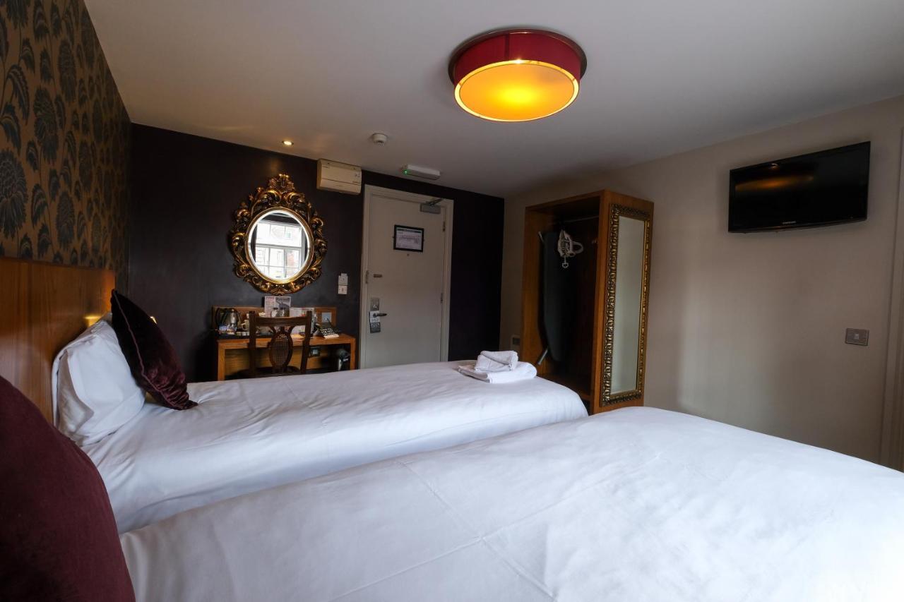 The Unicorn Hotel Wetherspoon ريبون المظهر الخارجي الصورة