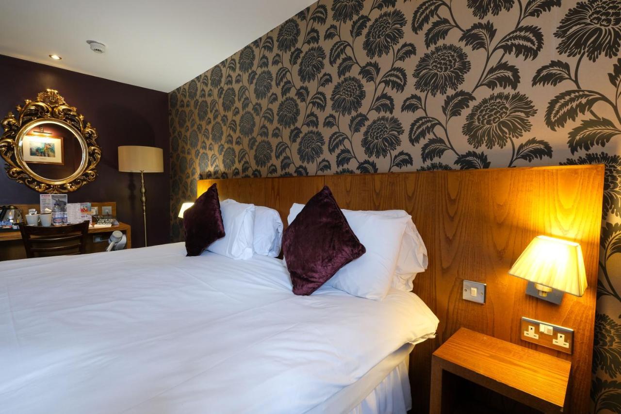 The Unicorn Hotel Wetherspoon ريبون المظهر الخارجي الصورة